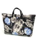 大きなスクエア型トートバッグ